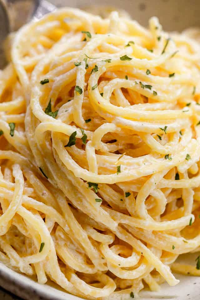 Quick Cream Cheese Spaghetti