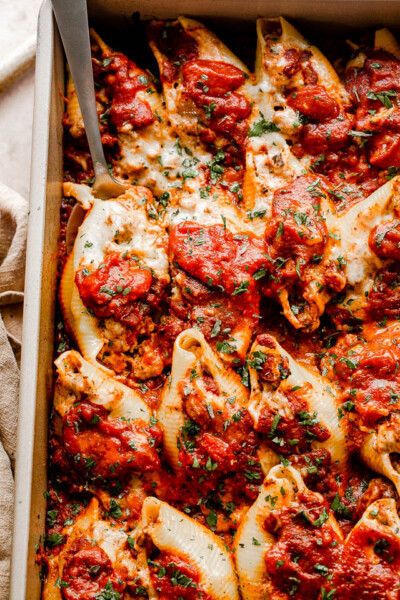 Lasagna Stuffed Pasta Shells 