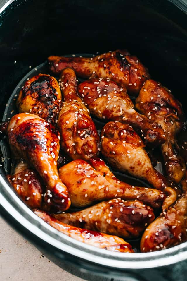 Easy Slow Cooker BBQ Chicken Legs 2024 - AtOnce