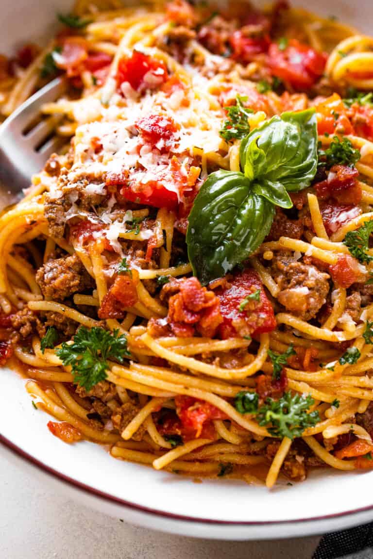 Perfect Instant Pot Spaghetti with Meat Sauce | Easy Weeknight Recipes