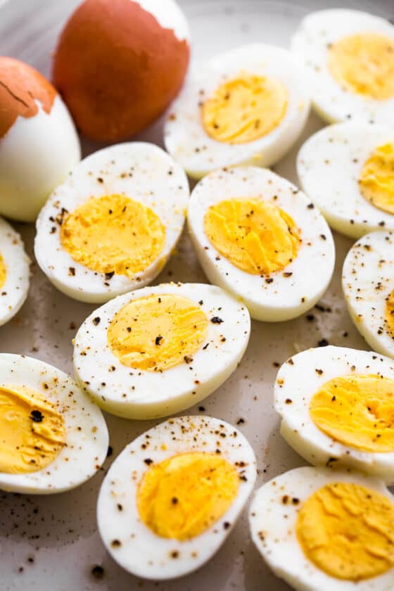 Instant Pot Hard Boiled Eggs Easy to Peel, Perfect Eggs