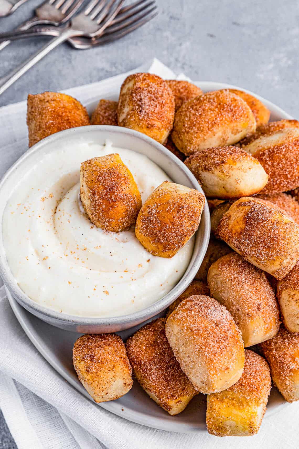 Homemade Cinnamon Sugar Pretzel Bites Easy Weeknight Recipes