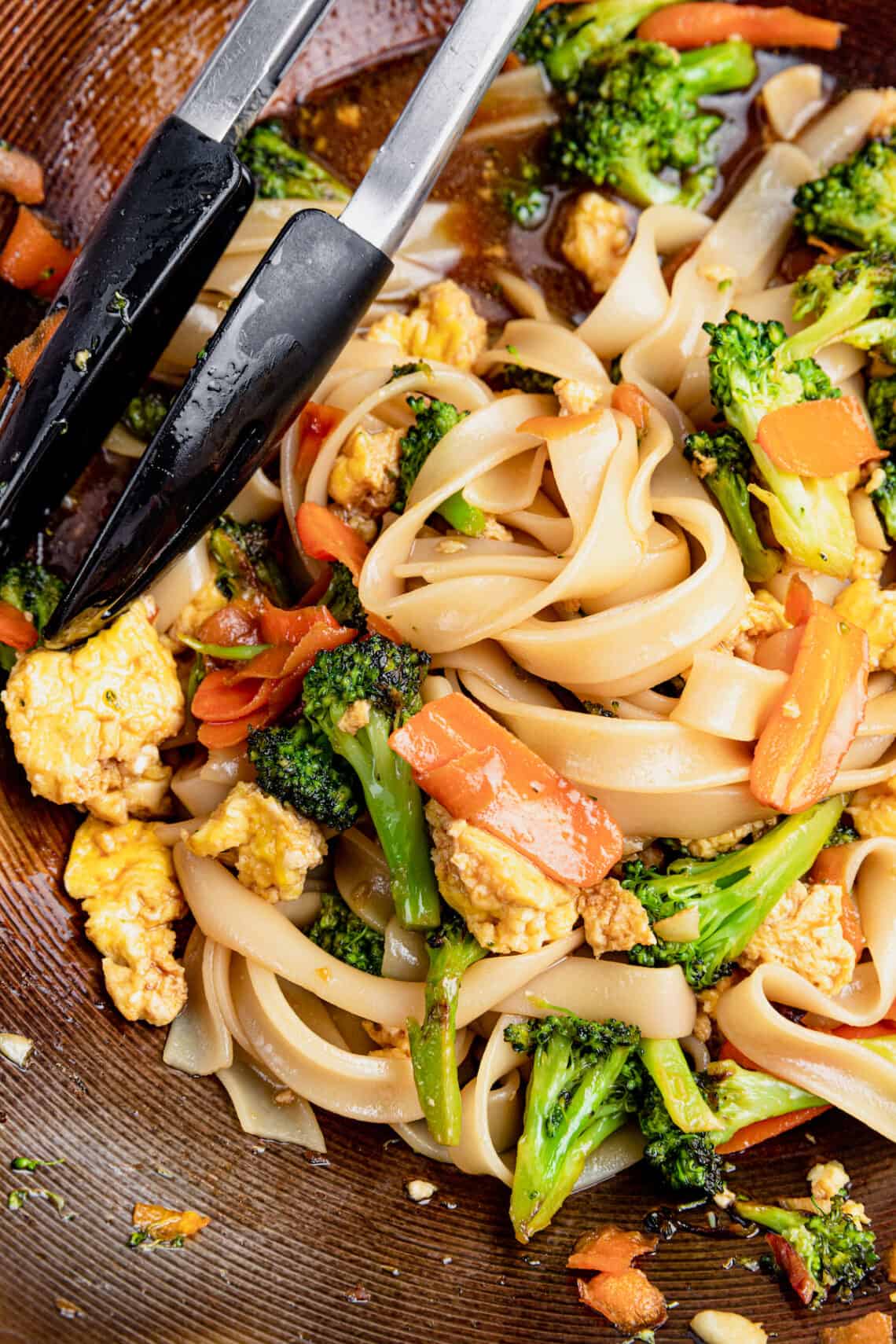 Pad See Ew With Homemade Sauce Easy Weeknight Recipes