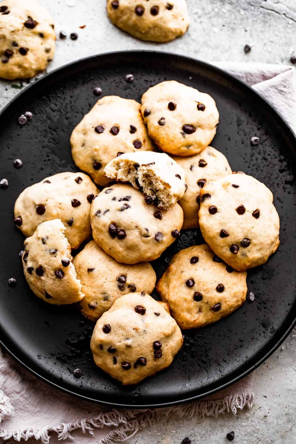 Banana Cookies with Chocolate Chips Easy Weeknight Recipes