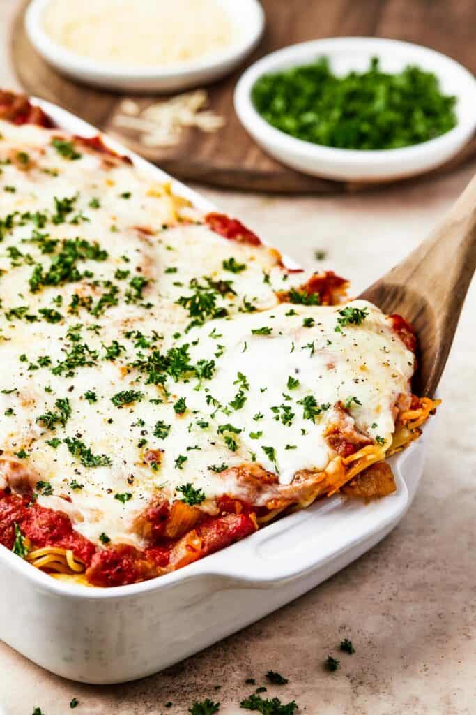 The Best Spaghetti Casserole | Easy Weeknight Recipes