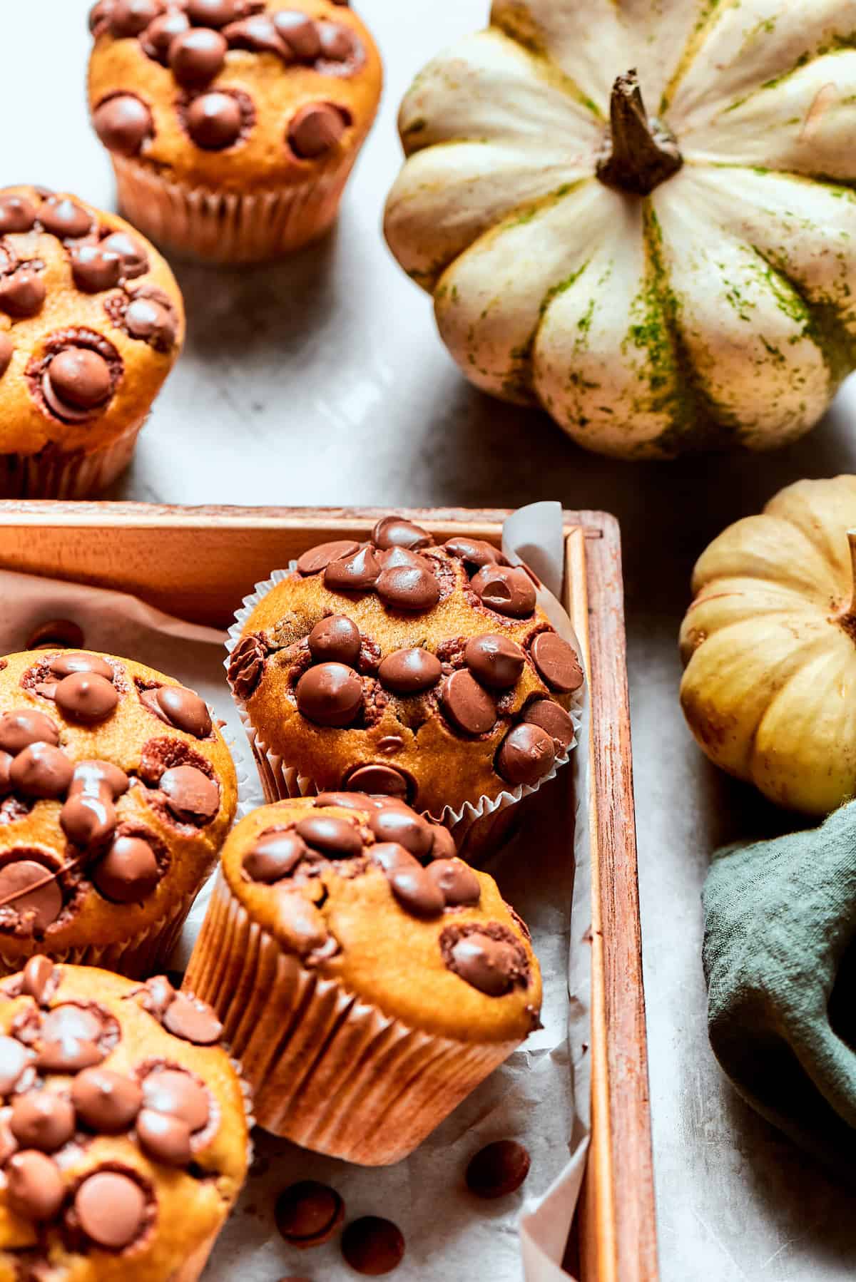 Pumpkin Chocolate Chip Muffins Easy Weeknight Recipes